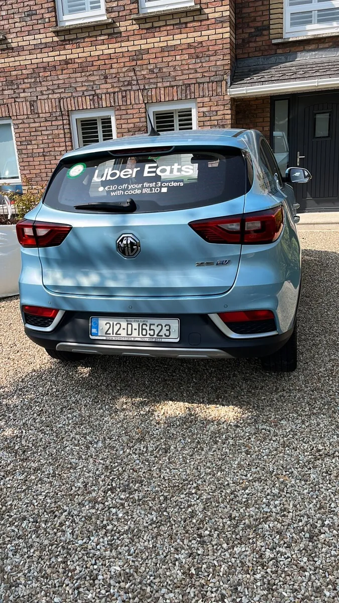 Taxi to rent - Image 2