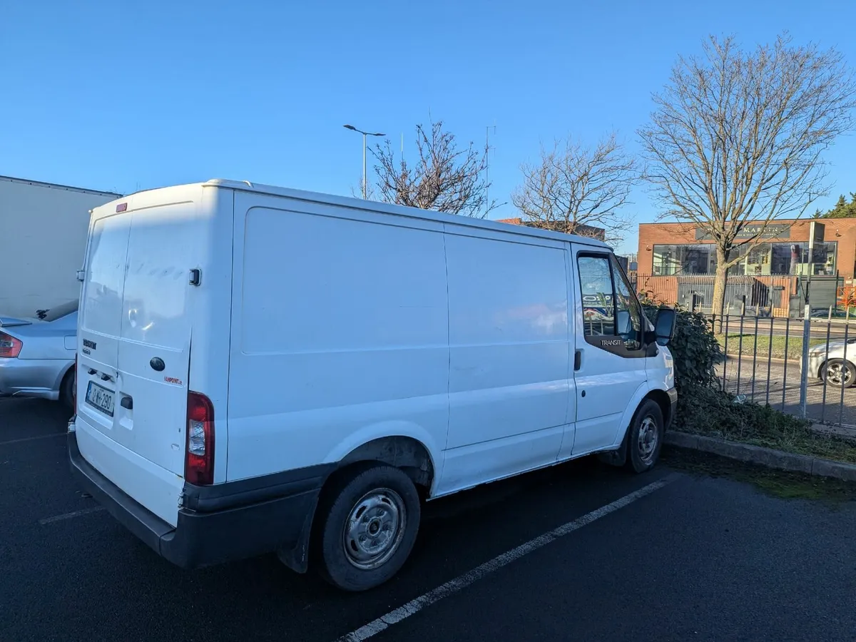 Ford Transit 2012 - Image 1