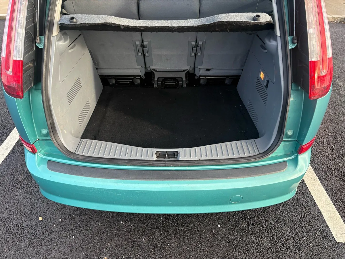 Ford Focus CMAX Activ 1.6 petrol - Image 2