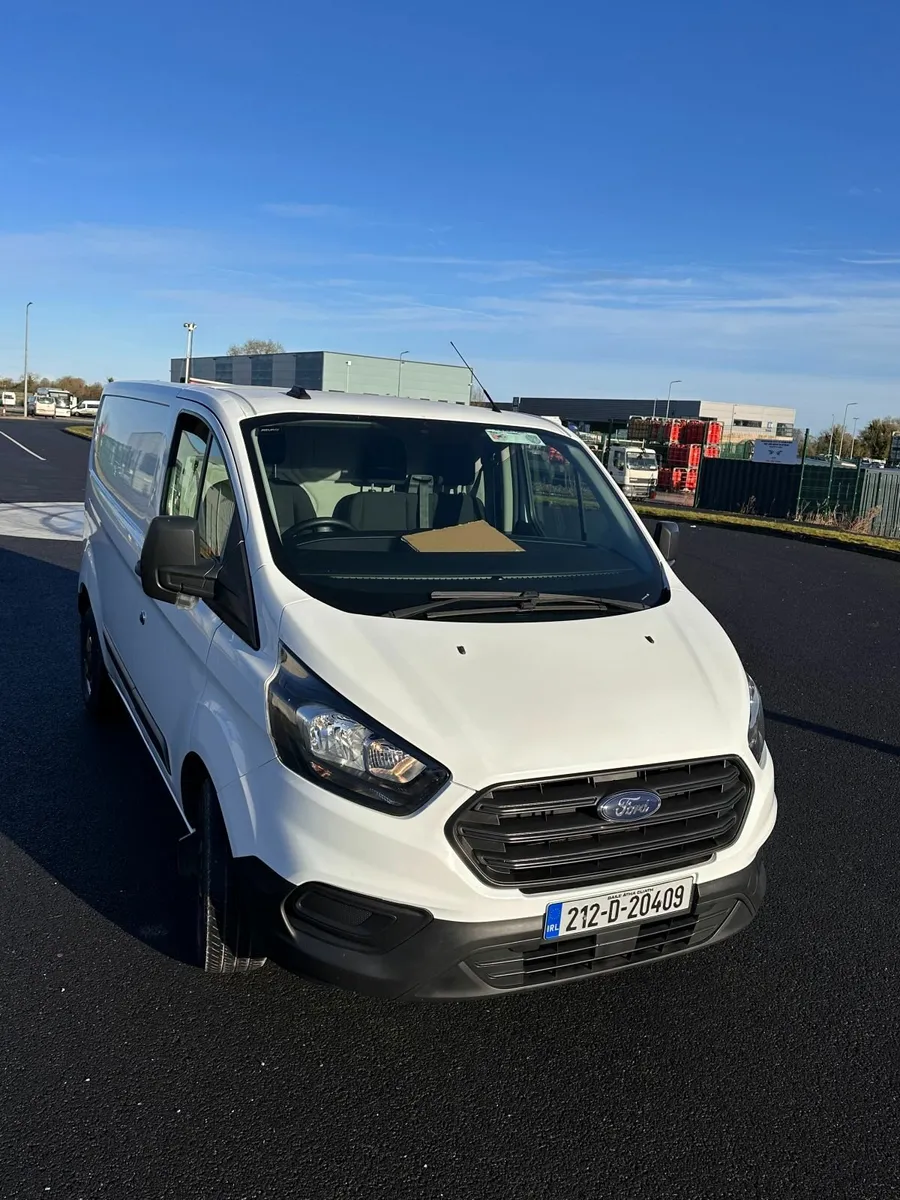Ford Transit Custom 2021 - Image 3