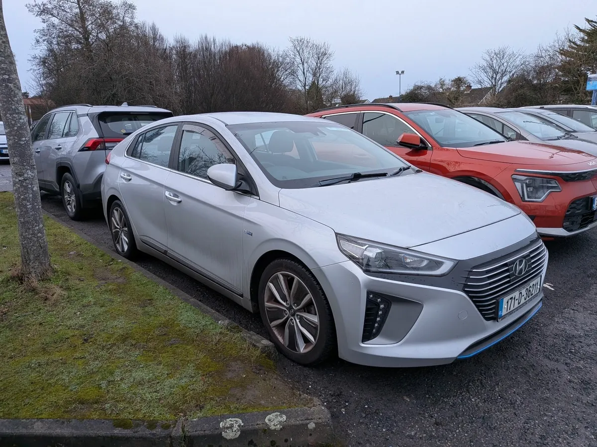 Hyundai IONIQ Hybrid 2017 140000km - Image 1