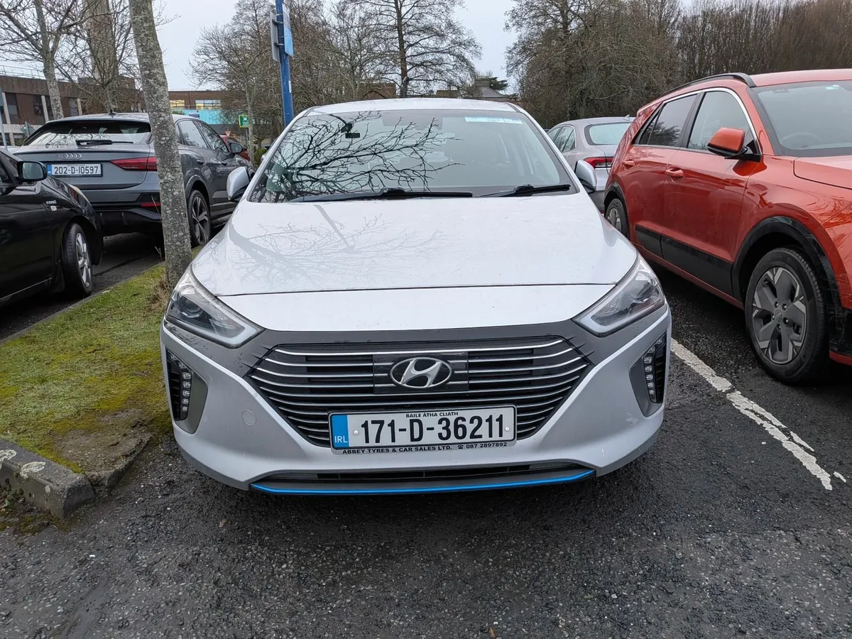 Hyundai IONIQ Hybrid 2017 140000km - Image 4