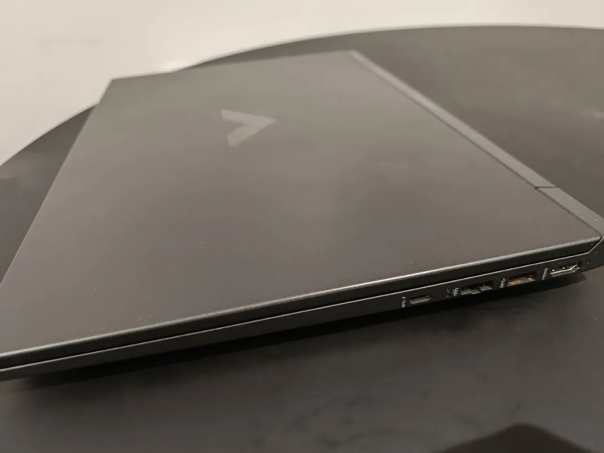 Hp Victus Gaming 144hz - Image 4