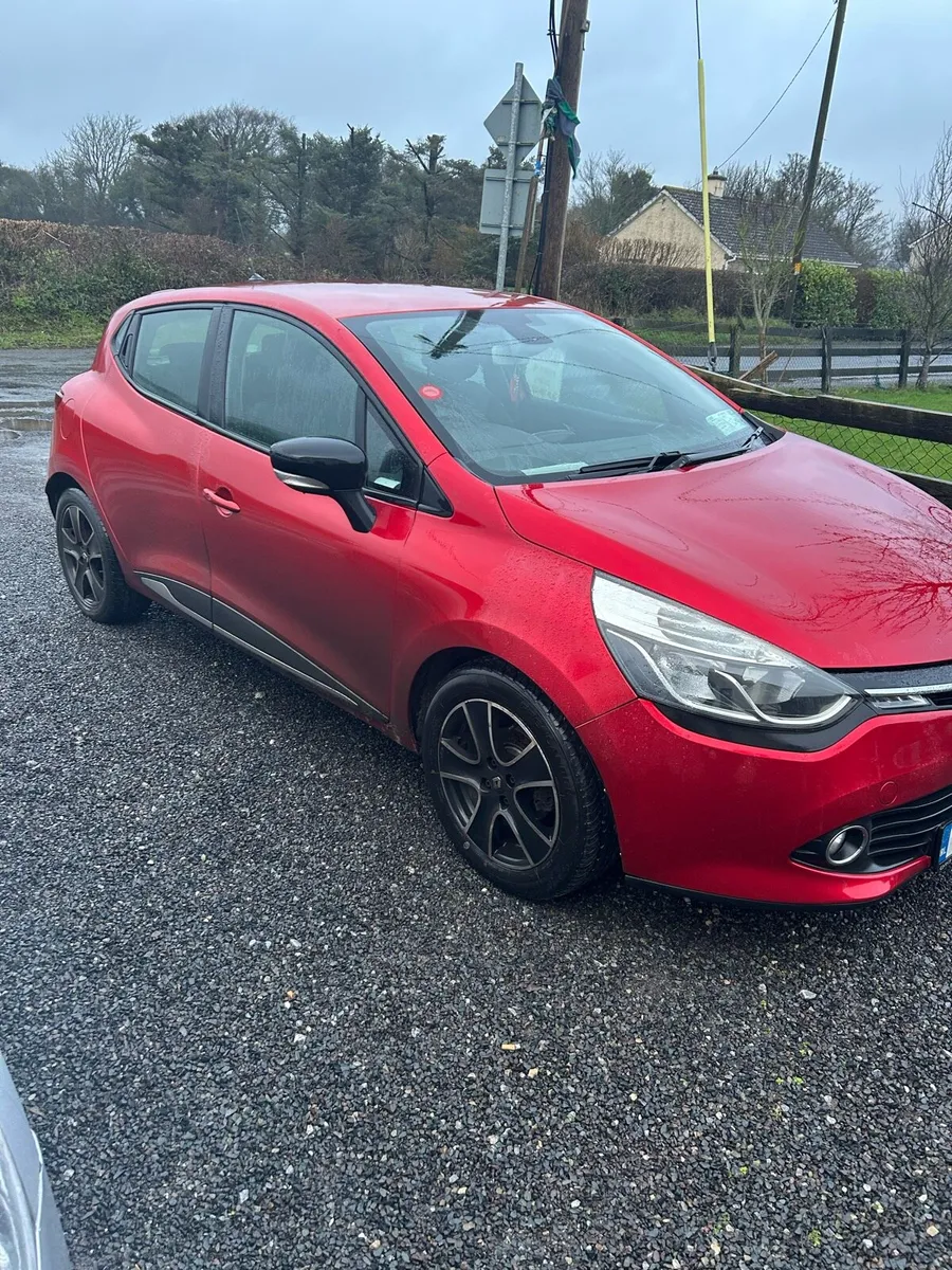 2013 Renault Clio - Image 2