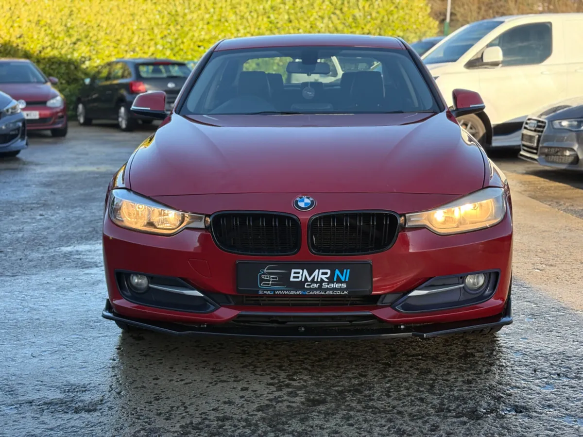 2014 BMW 318D SPORT - Image 2