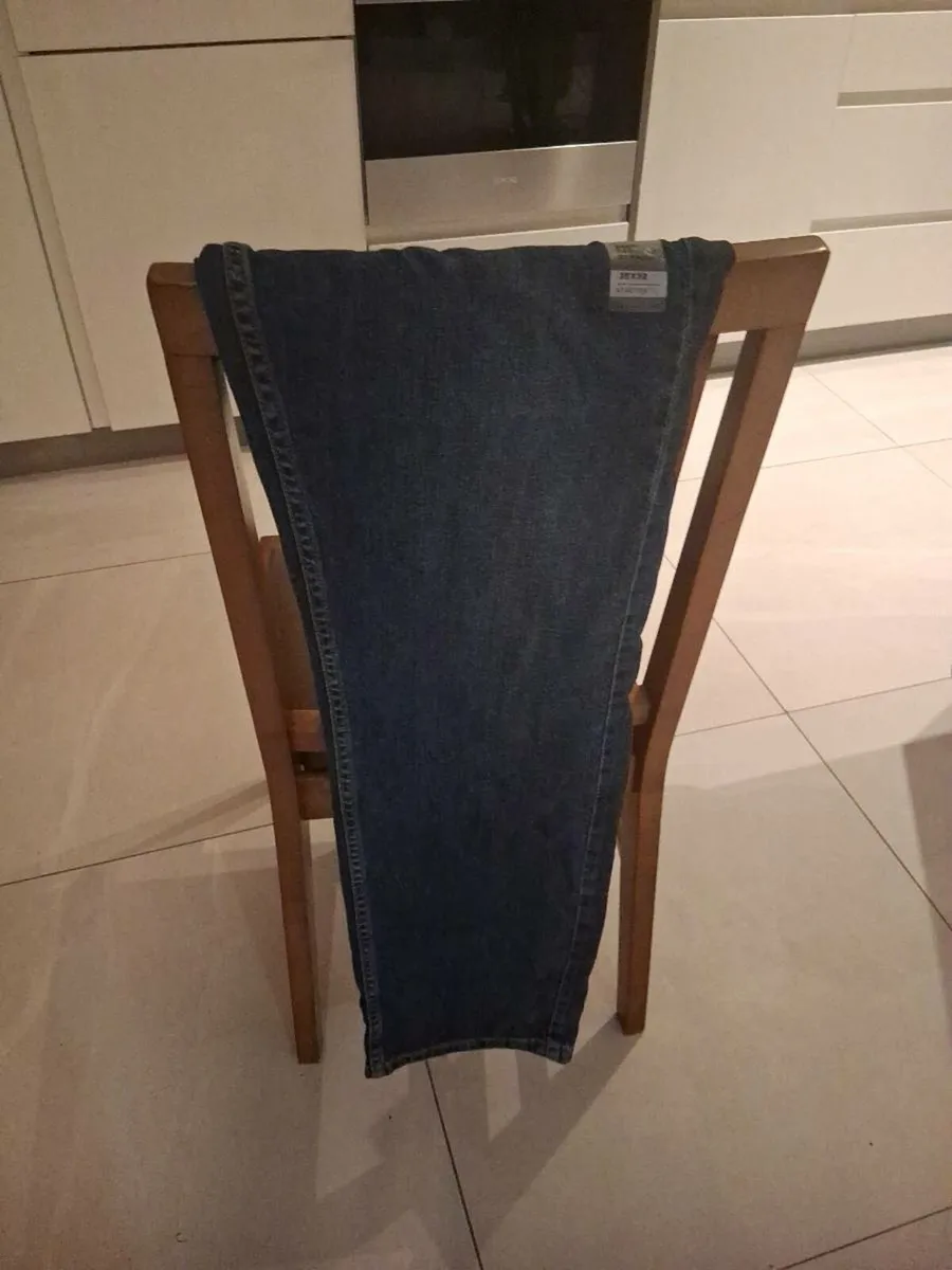 New original levis 505 - Image 3