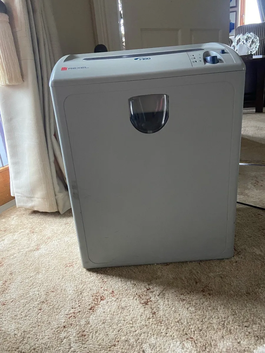 Office shredder - Image 1