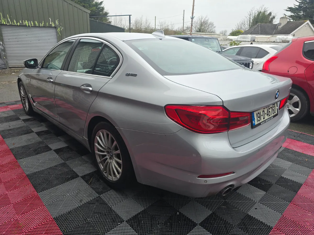 2019 BMW 530E - 2 KEYS - NCT 06/27 - Image 4