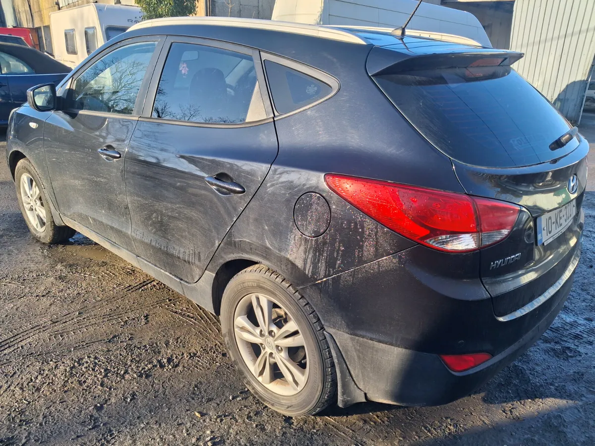 2010 Hyundai IX35 parts - Image 4