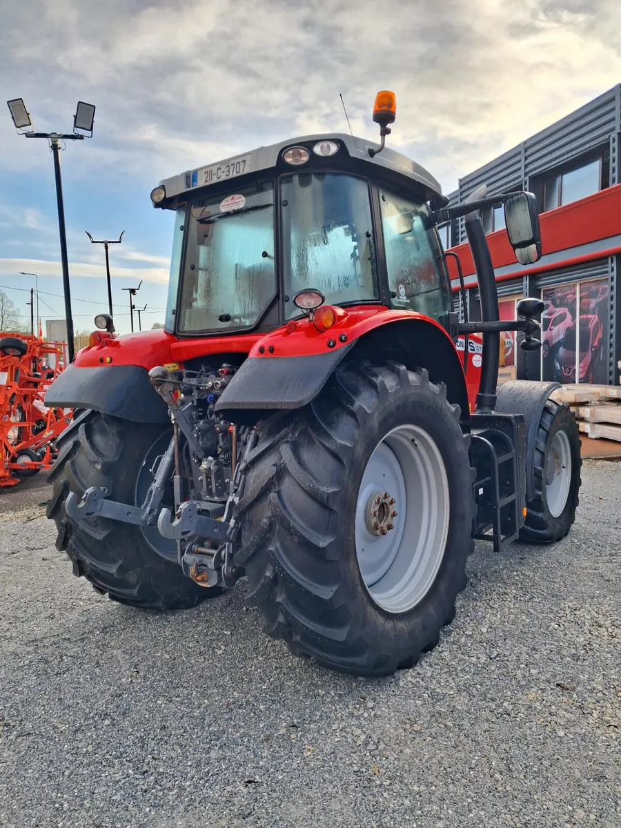 Massey Ferguson 6714S (3834A) - Image 2