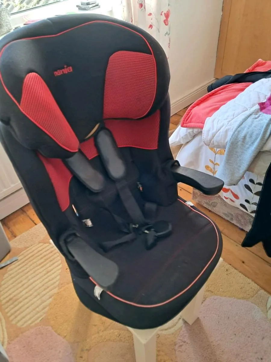 Child car Seat - Image 3
