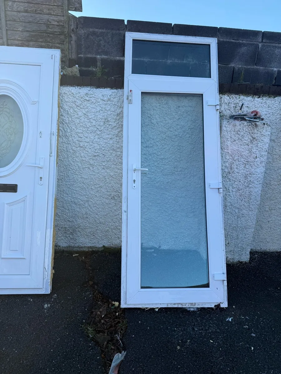 Pvc, Back door - Image 2