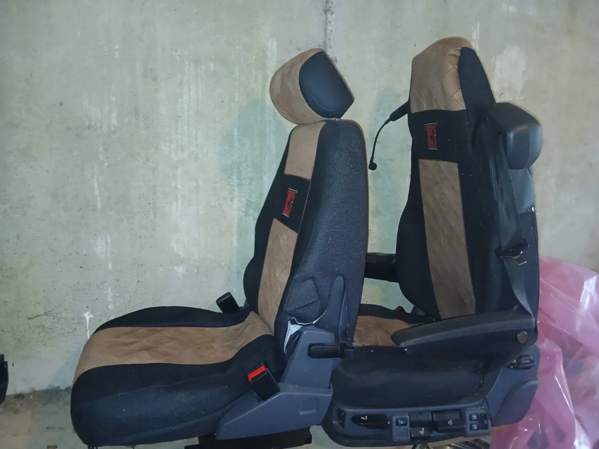 Scania truck seats - Image 1