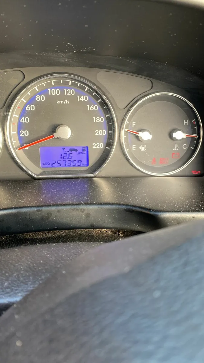 Car for Sale - Image 3