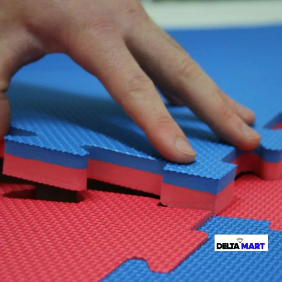 20mm EVA Foam Mats – Red & Blue - Image 3