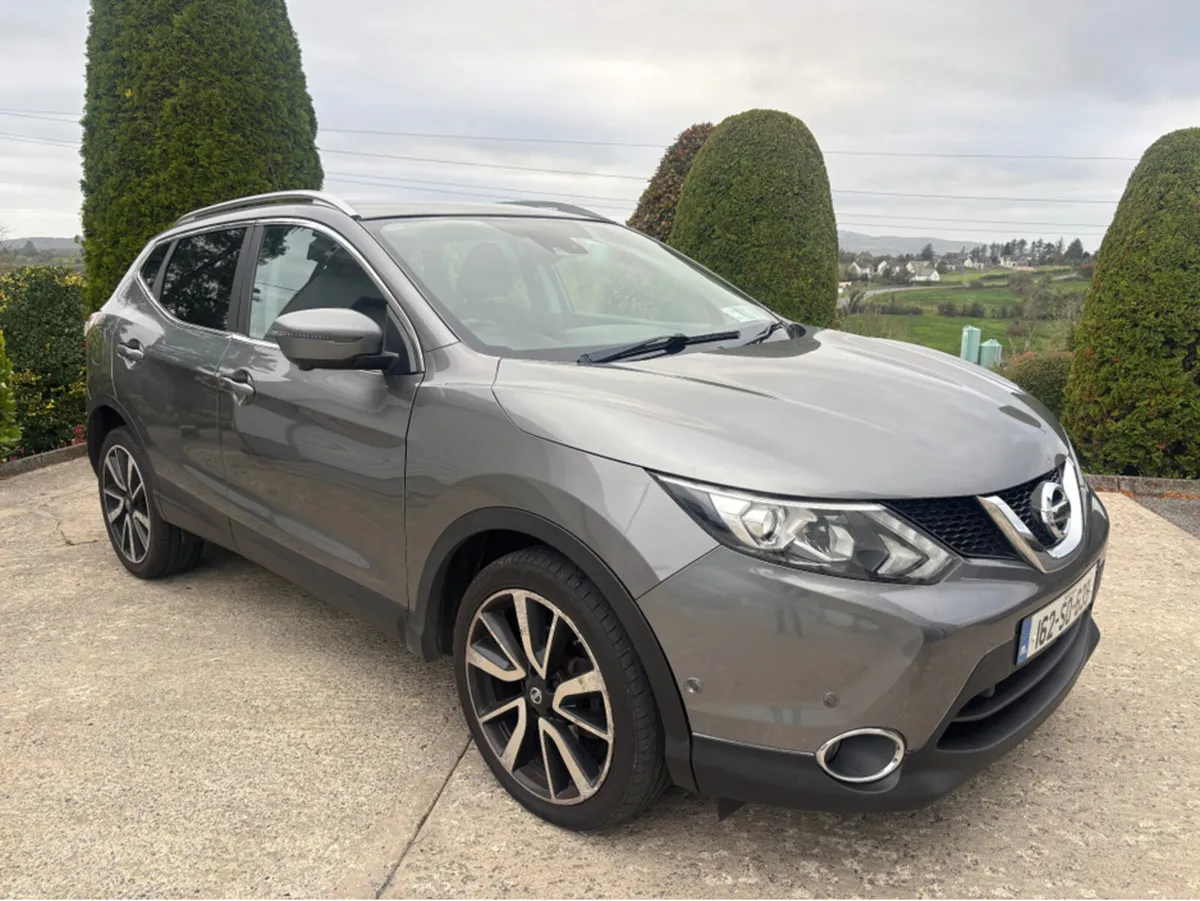 Nissan Qashqai 1.5 DCI TEKNA - Image 1