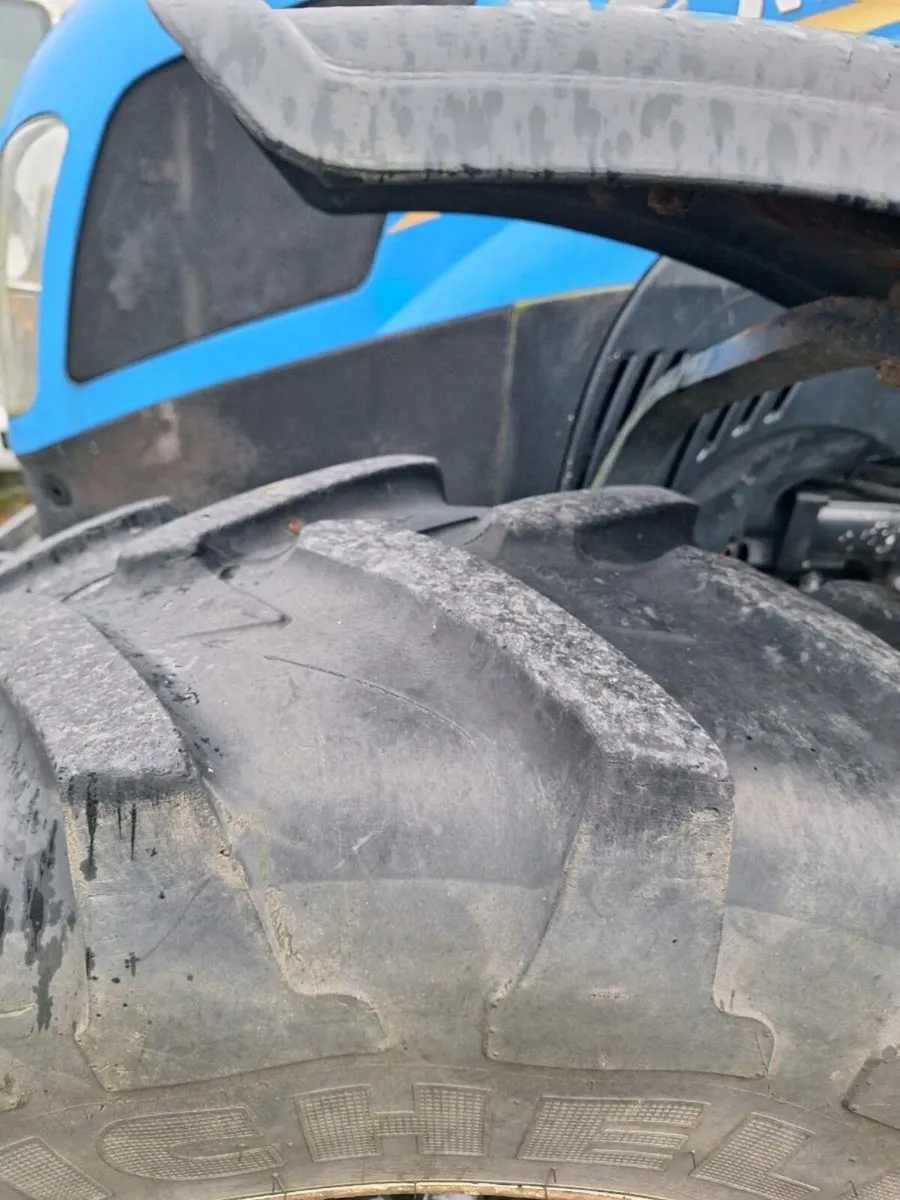 New Holland t4 - Image 3