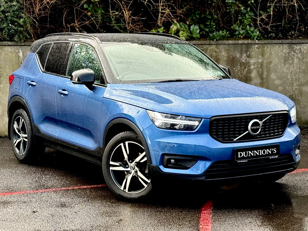 Volvo XC40, 2020, D3 R-DESIGN AT 5DR AUTO - Image 1