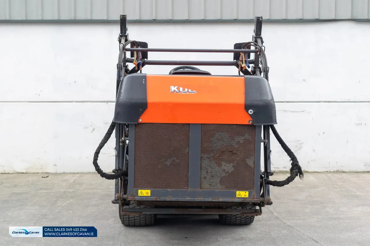 Used 2016 Kubota G23 HD Lawnmower - Image 4