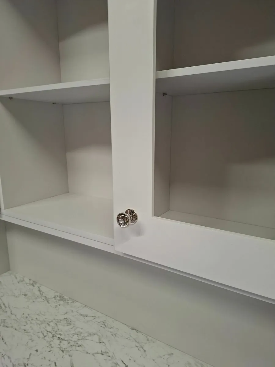 Modern kitchen dresser - Image 2