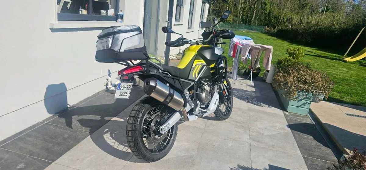 Aprilia Tuareg 660 - Image 1