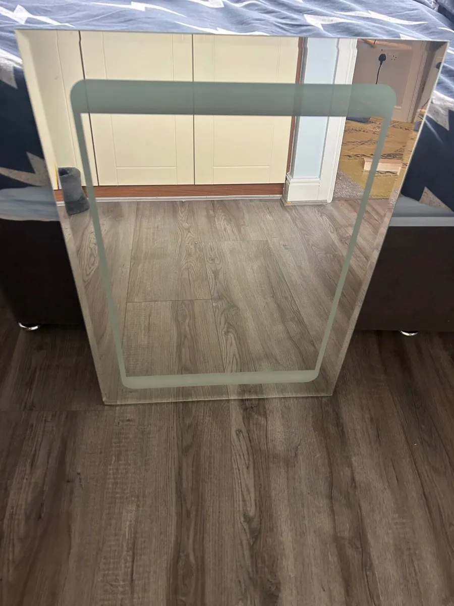 bathroom mirror - Image 2