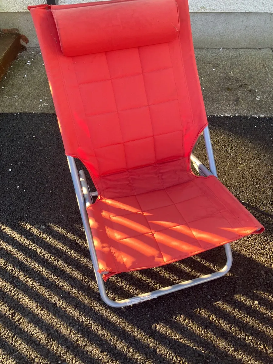 3 Outdoor chairs - Image 2