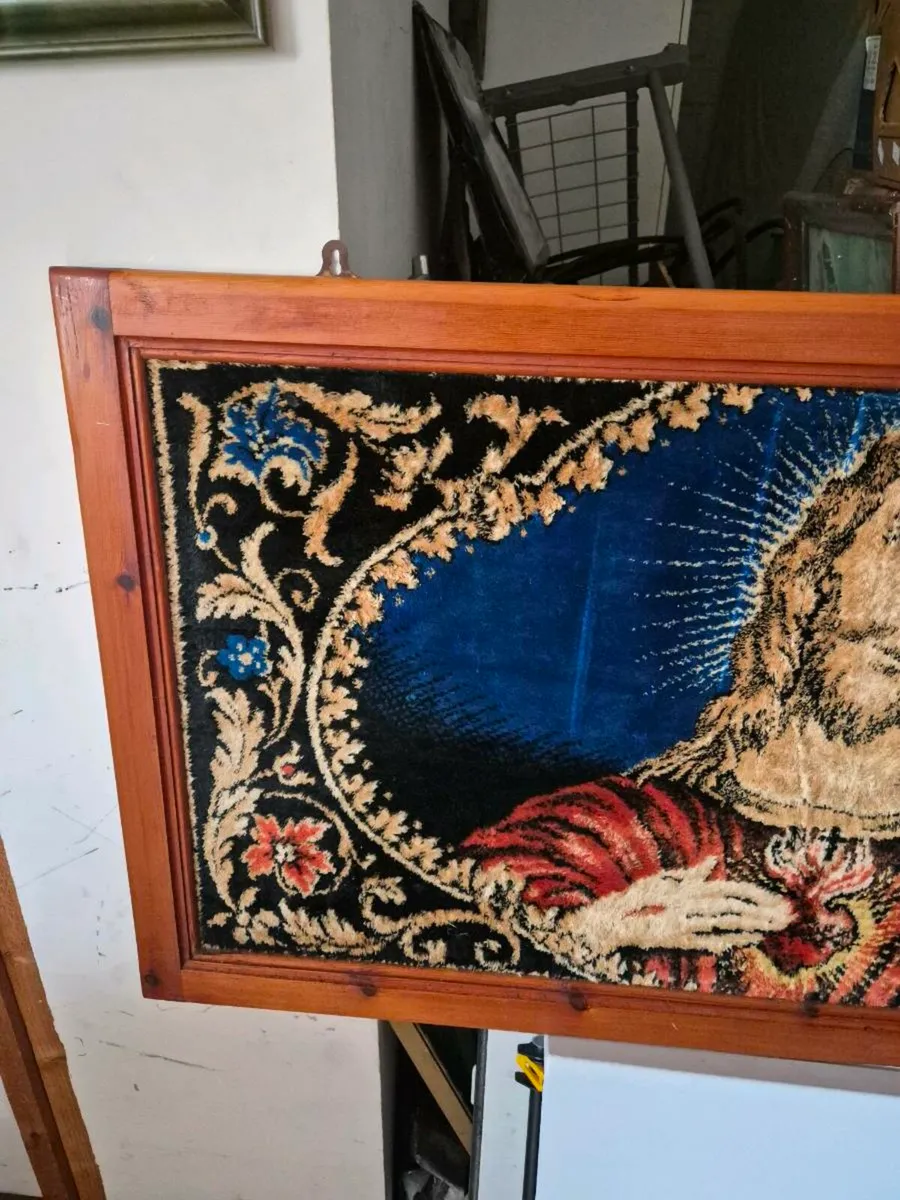 Vintage framed tapestry - Image 4
