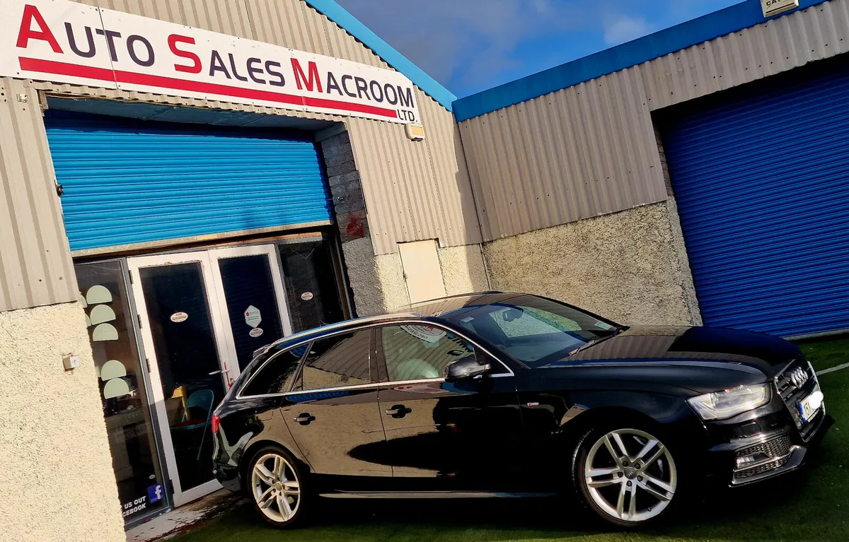 Audi A4 S-LINE AVANT 2.0TDI NAV XENON - Image 1