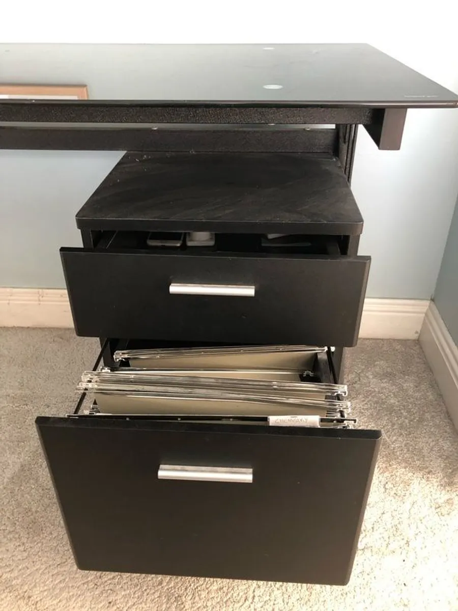 study desk - Image 2