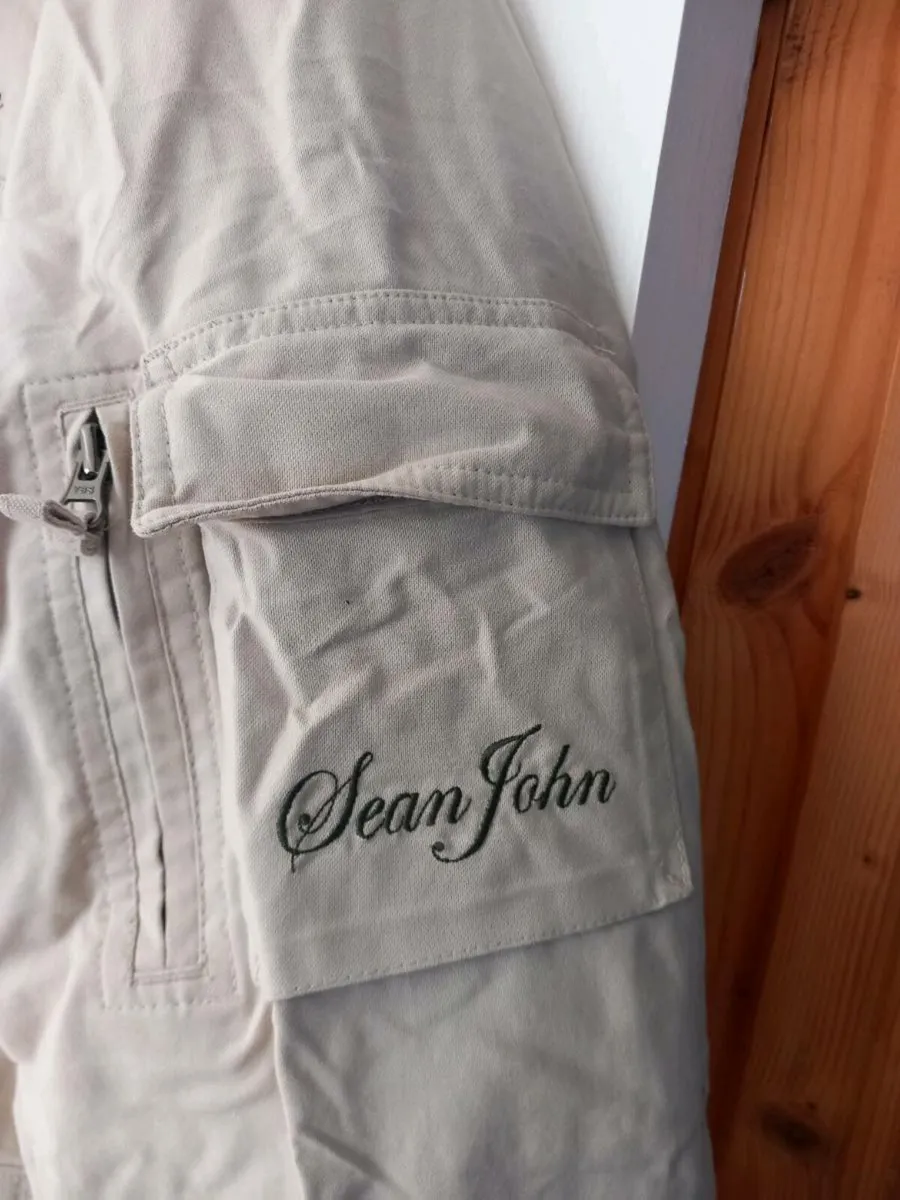 Mens Sean Jean coat - Image 3