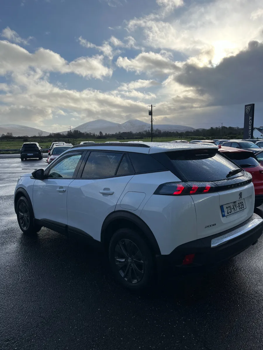 Peugeot 2008 2023 - Image 3
