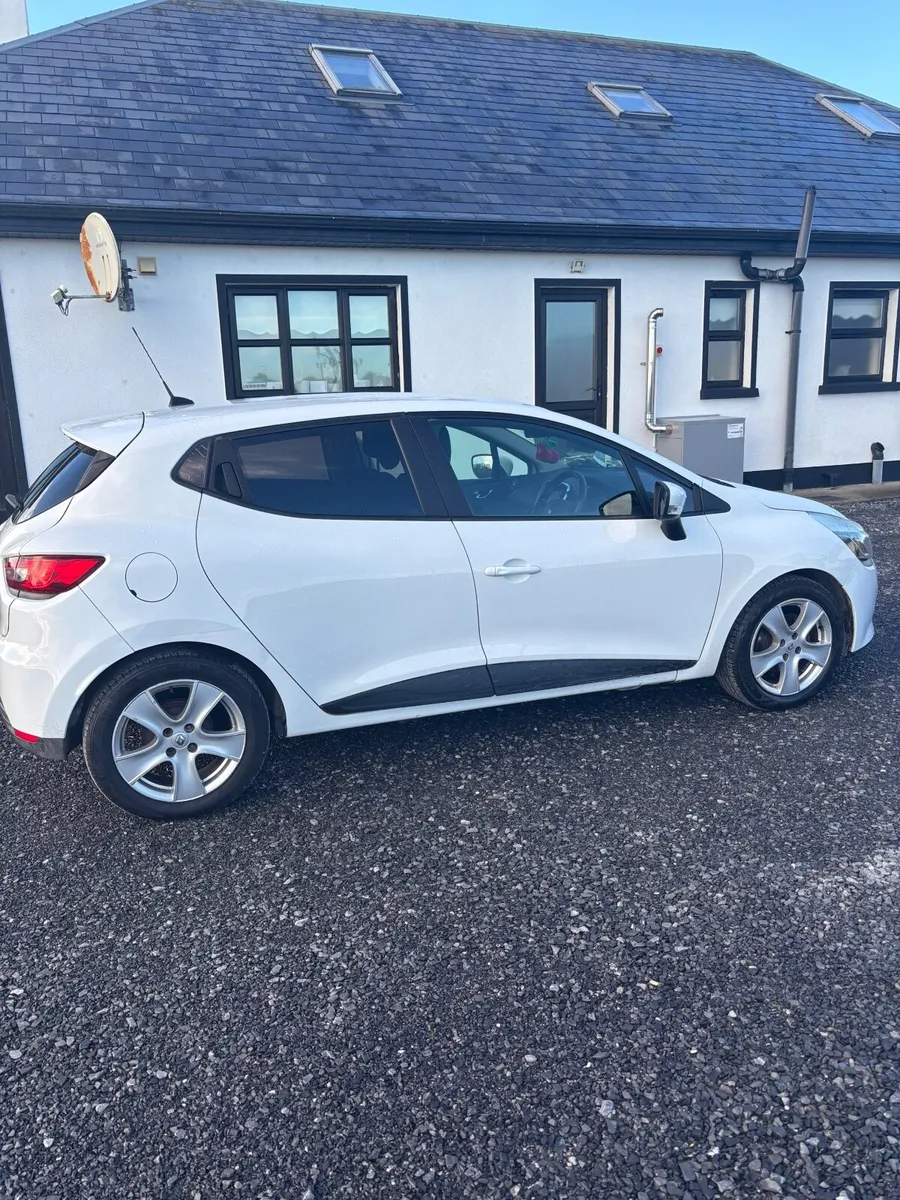 Renault Clio 2014 - Image 4
