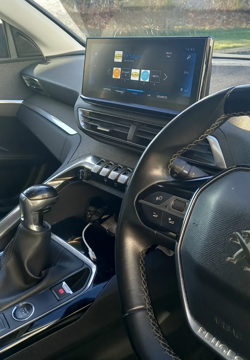 Peugeot 5008 2021 - Image 3