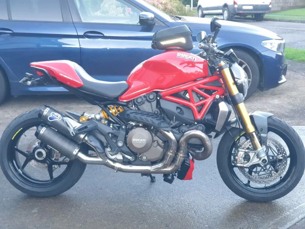 Ducati Monster 1200S 2014 Desmo done
