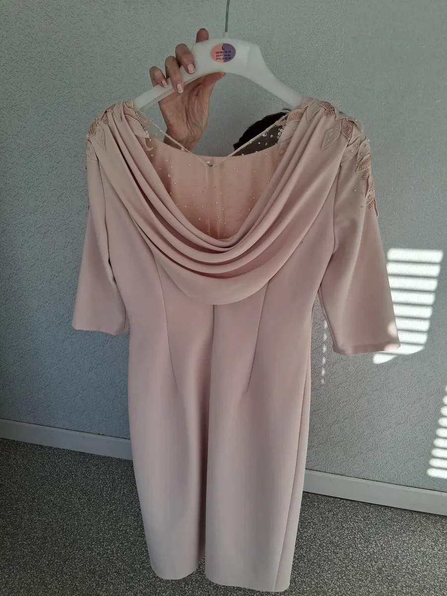 Mother of the bride outfit - Image 2