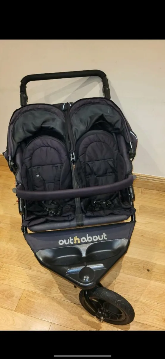 Out n About Double v4 Nipper Buggy - Image 1
