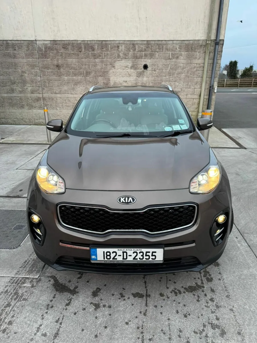 Kia Sportage 182- 1.7 -LOW MILLEAGE - Image 1
