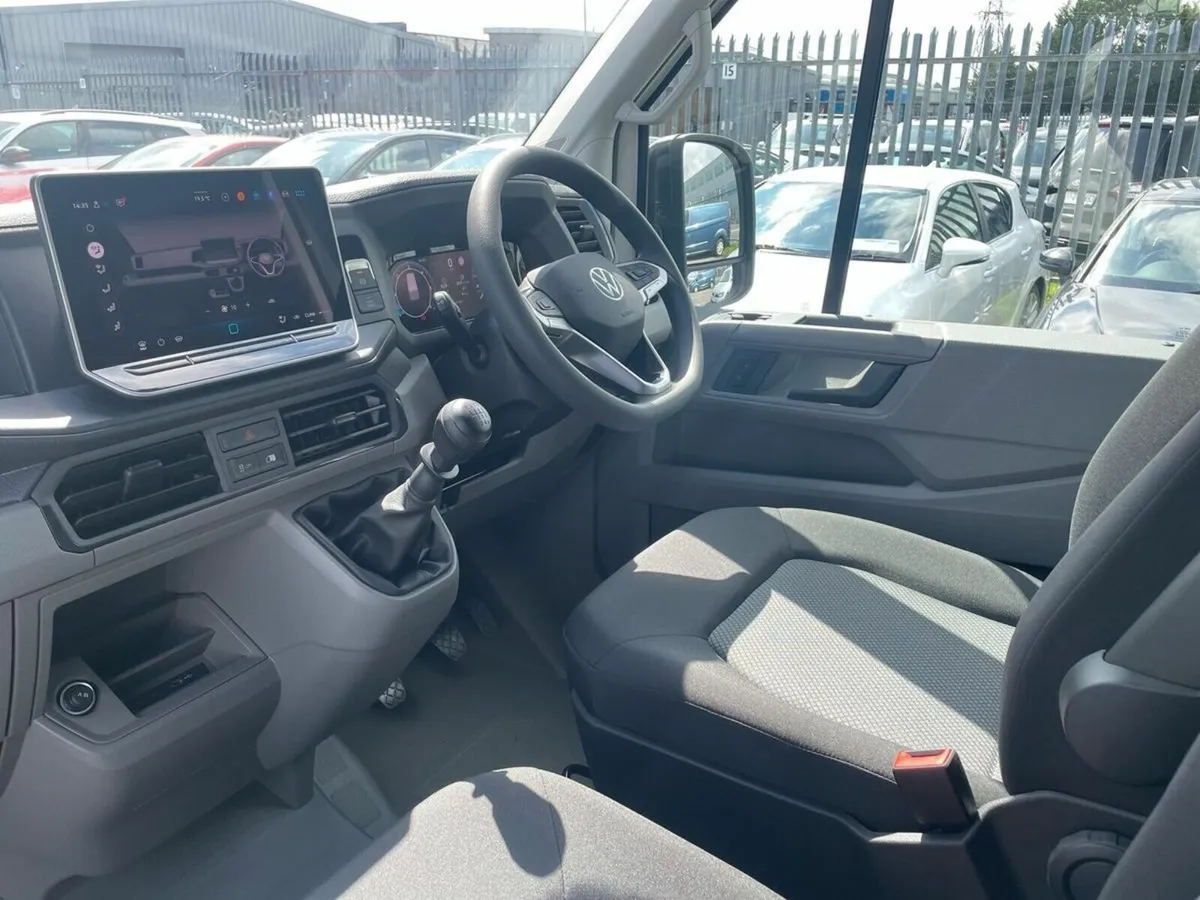 Volkswagen Crafter 2.5 - Image 3