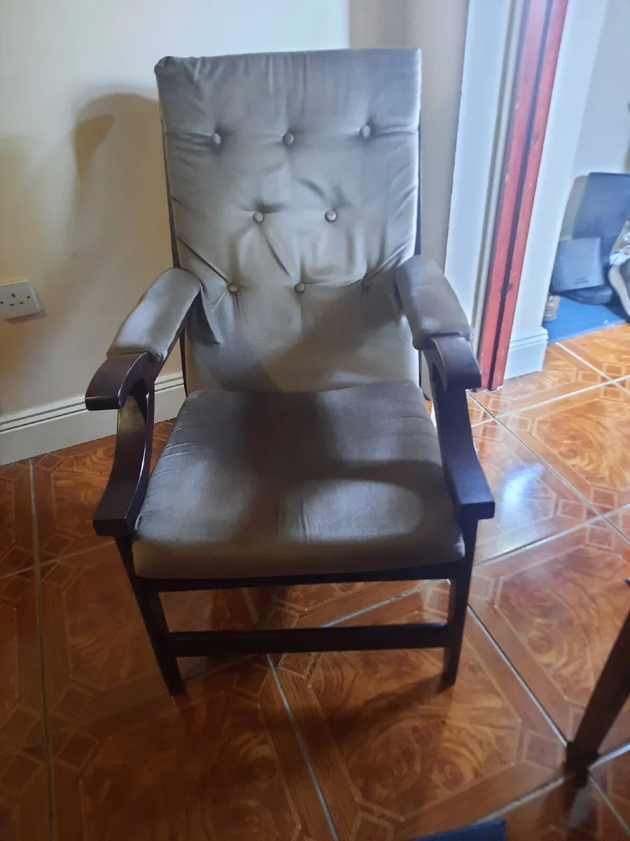 Vintage armchair - Image 3