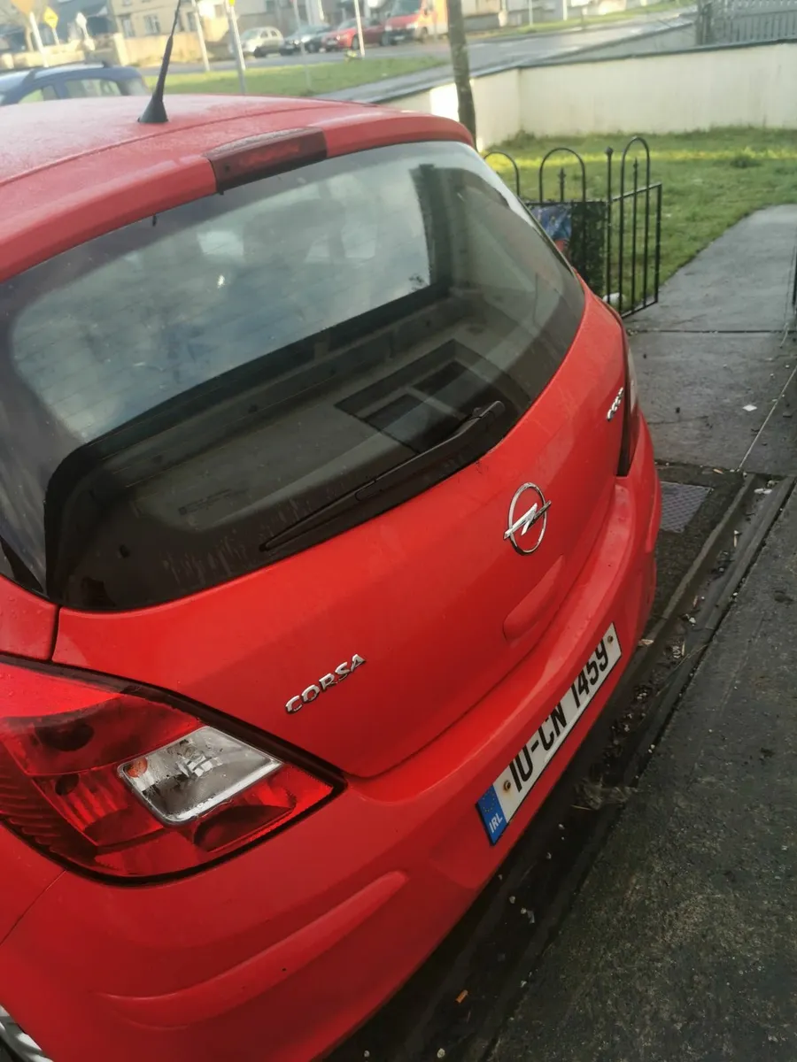 Opel Corsa 2010 - Image 4