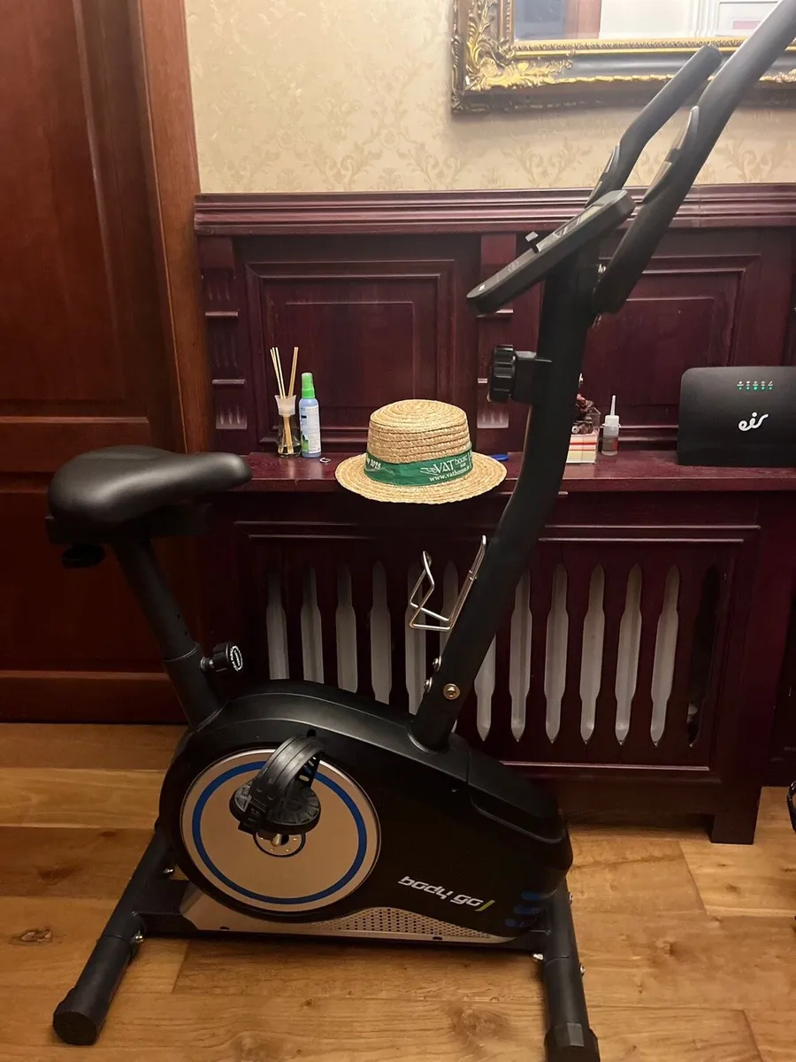 Exercise bike - Image 1