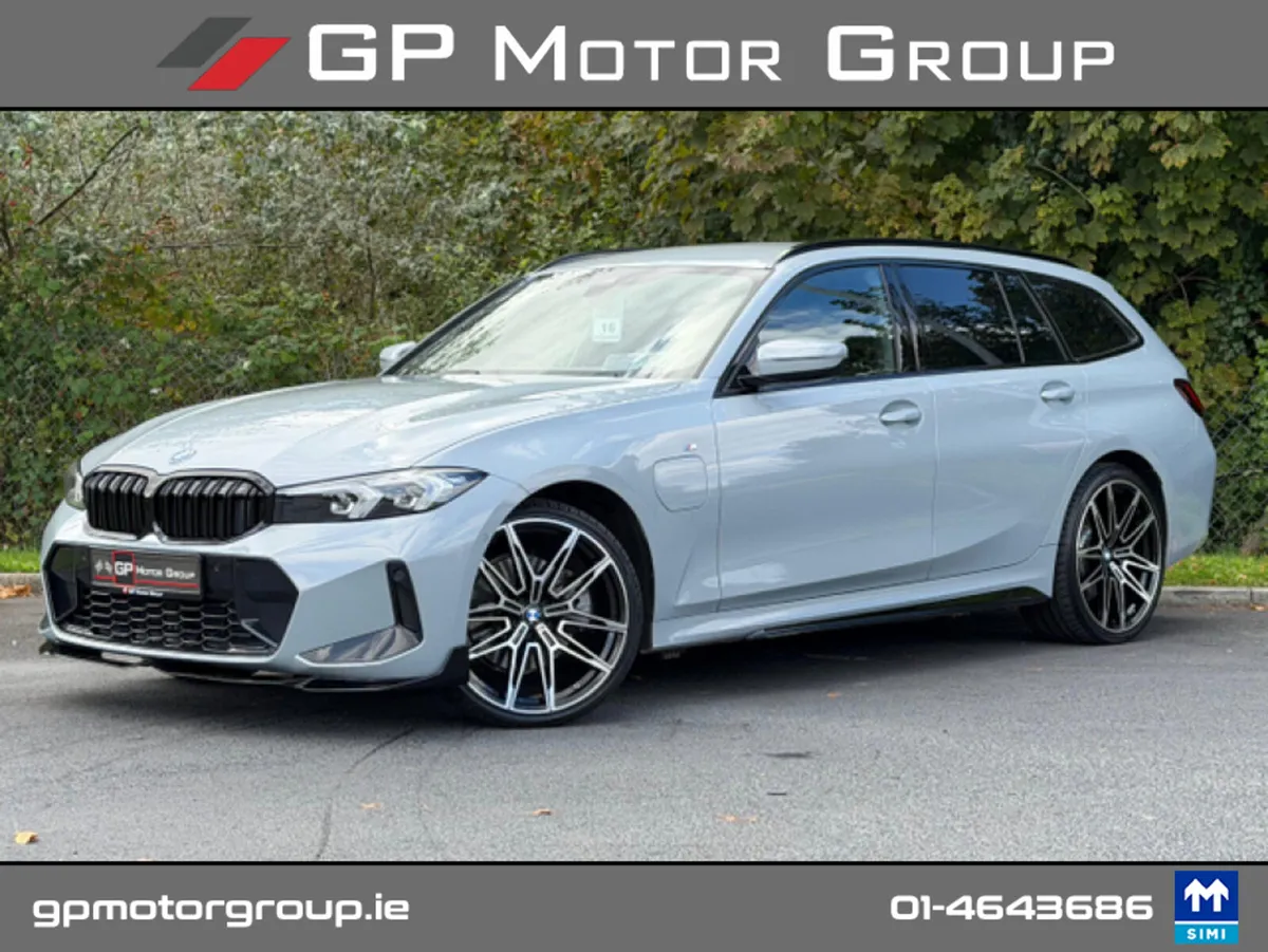 BMW 3-Series 330E M SPORT 22.1kWh M PERFORMANCE  * - Image 3