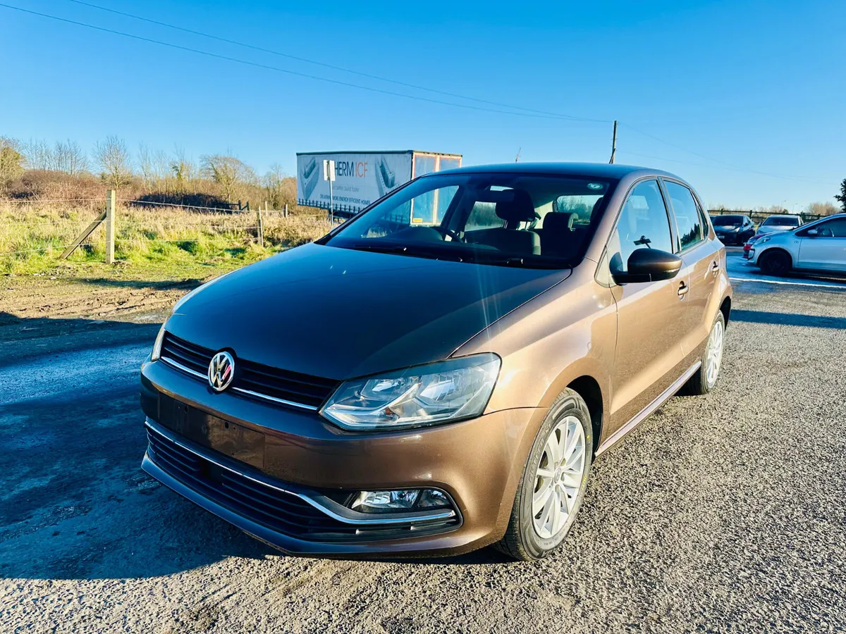 Volkswagen Polo 2014 1.2L AUTOMATIC - Image 2