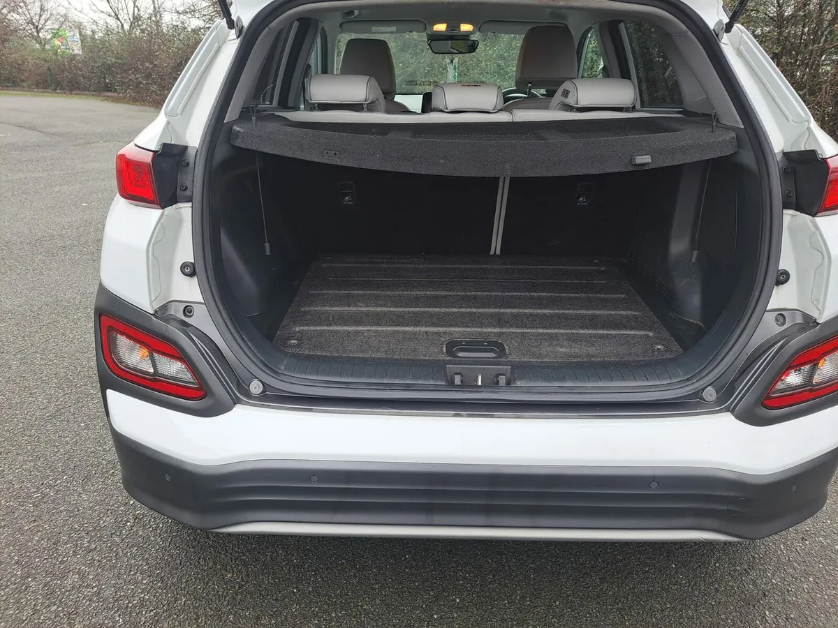 Hyundai KONA 64kWh EV  **Quick Sale** - Image 3