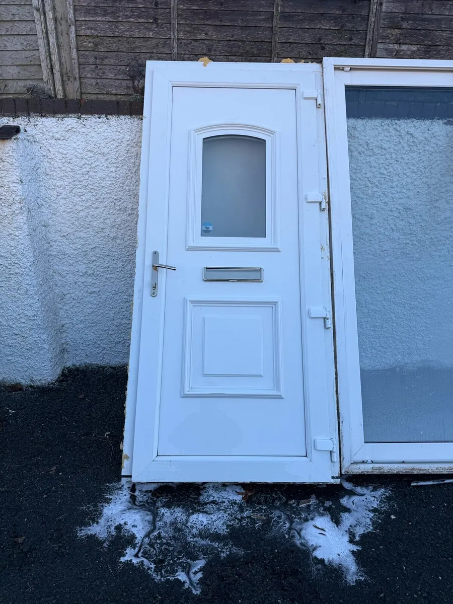 Pvc front door - Image 1