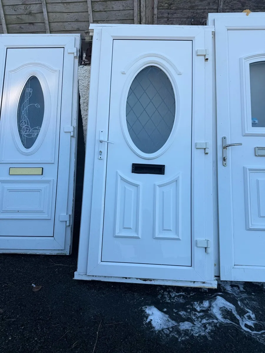 Pvc front door - Image 2
