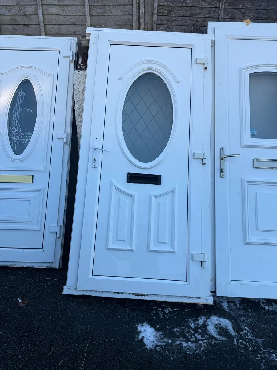 Pvc front door - Image 3