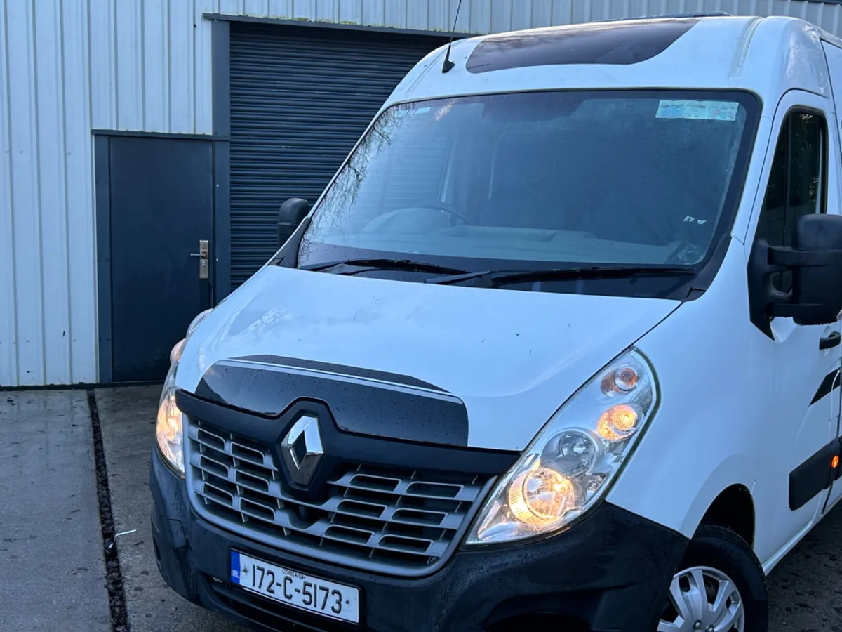 Renault Master 2017 Campervan - Image 4