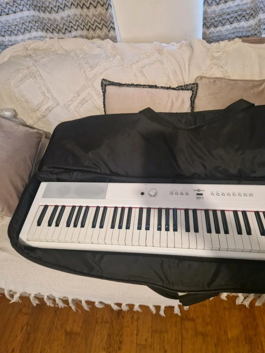 Sdp-2 Stage Piano Keyboard - Image 2